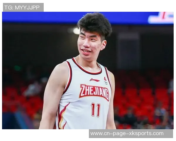 余嘉豪社媒热议杨瀚森NBA首扣篮瞬间引发球迷热烈讨论